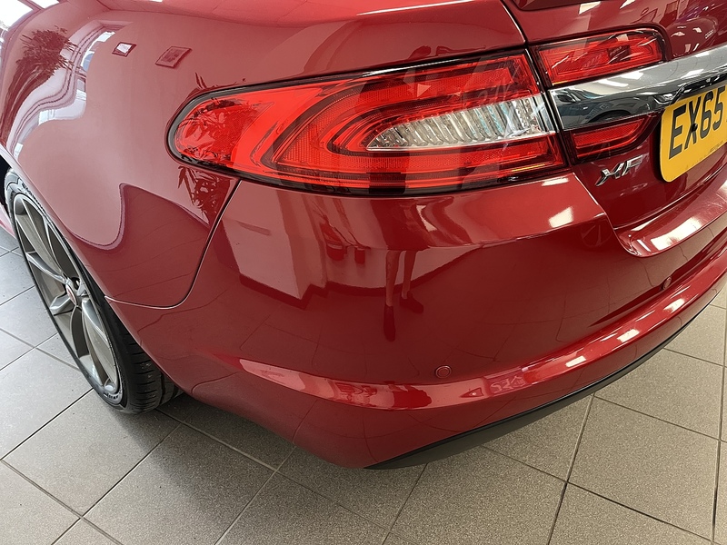 Jaguar 2.2d R-Sport Saloon 4dr Diesel Auto Euro 5 (s/s) (200 ps)