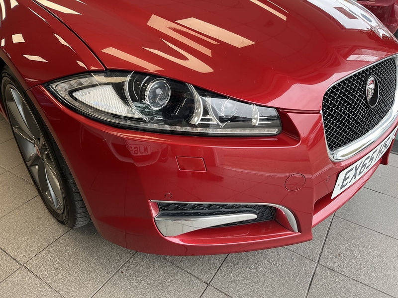 Jaguar 2.2d R-Sport Saloon 4dr Diesel Auto Euro 5 (s/s) (200 ps)