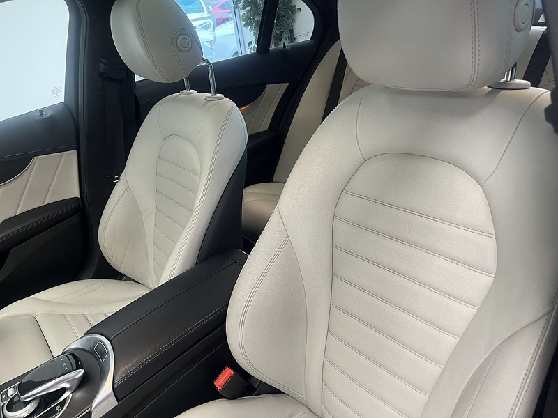 Mercedes-Benz 2.1 C250 BlueTEC AMG Line Saloon 4dr Diesel G-Tronic+ Euro 6 (s/s) (204 ps)