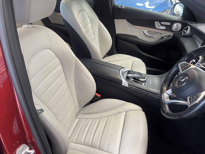 Mercedes-Benz 2.1 C250 BlueTEC AMG Line Saloon 4dr Diesel G-Tronic+ Euro 6 (s/s) (204 ps)