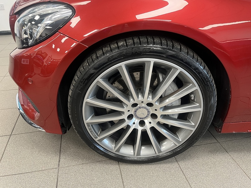 Mercedes-Benz 2.1 C250 BlueTEC AMG Line Saloon 4dr Diesel G-Tronic+ Euro 6 (s/s) (204 ps)