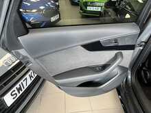 Audi A4 TDI Black Edition - U15116