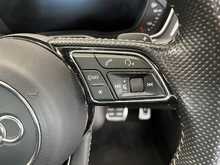 Audi A4 TDI Black Edition - U15116