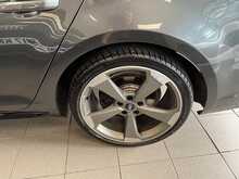 Audi A4 TDI Black Edition - U15116