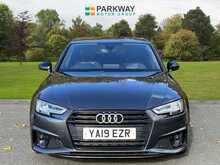 Audi A4 TDI Black Edition - U15116