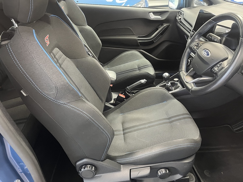 Ford 1.5T EcoBoost ST-2 Hatchback 3dr Petrol Manual Euro 6 (s/s) (200 ps)