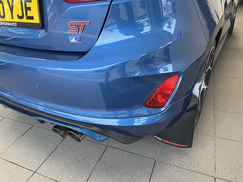 Ford 1.5T EcoBoost ST-2 Hatchback 3dr Petrol Manual Euro 6 (s/s) (200 ps)