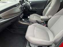 Alfa Romeo Giulietta JTDM-2 Business Edition - U15128