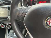 Alfa Romeo Giulietta JTDM-2 Business Edition - U15128