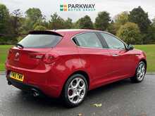 Alfa Romeo Giulietta JTDM-2 Business Edition - U15128