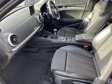 Audi A3 TFSI CoD S line - U15131