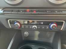 Audi A3 TFSI CoD S line - U15131