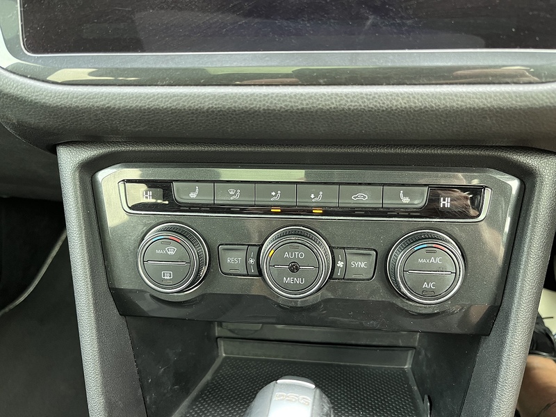 Volkswagen 2.0 TDI R-Line Tech SUV 5dr Diesel DSG 4Motion Euro 6 (s/s) (150 ps)