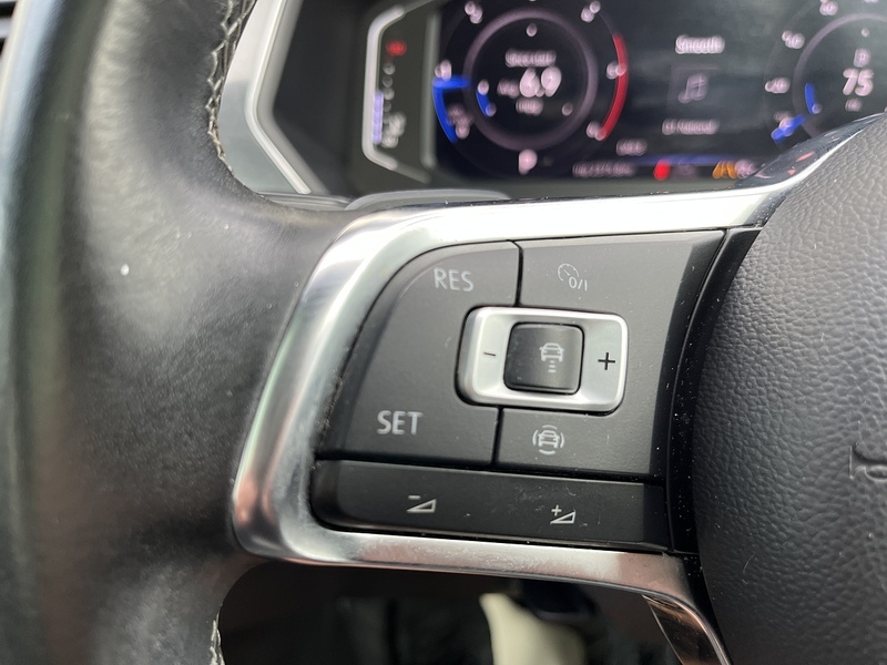 Volkswagen 2.0 TDI R-Line Tech SUV 5dr Diesel DSG 4Motion Euro 6 (s/s) (150 ps)