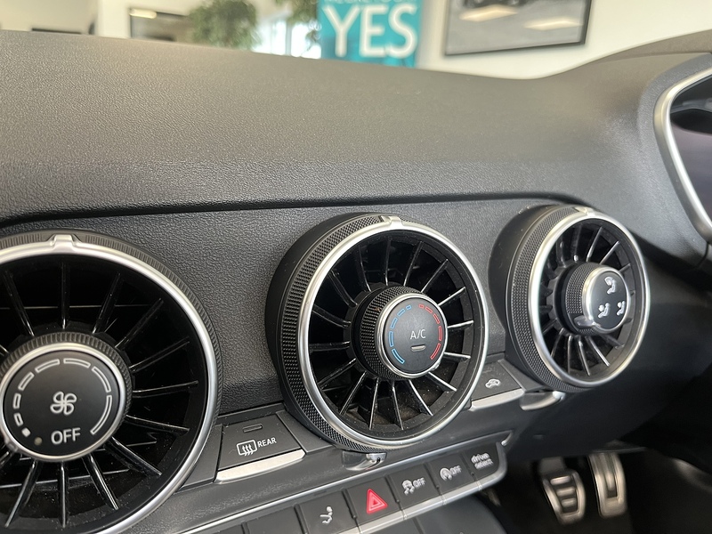 Audi 2.0 TDI ultra S line Roadster 2dr Diesel Manual Euro 6 (s/s) (184 ps)