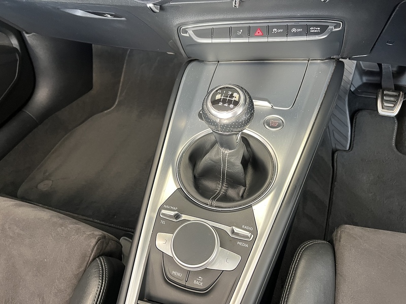 Audi 2.0 TDI ultra S line Roadster 2dr Diesel Manual Euro 6 (s/s) (184 ps)