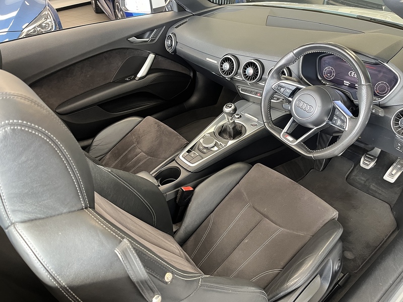 Audi 2.0 TDI ultra S line Roadster 2dr Diesel Manual Euro 6 (s/s) (184 ps)