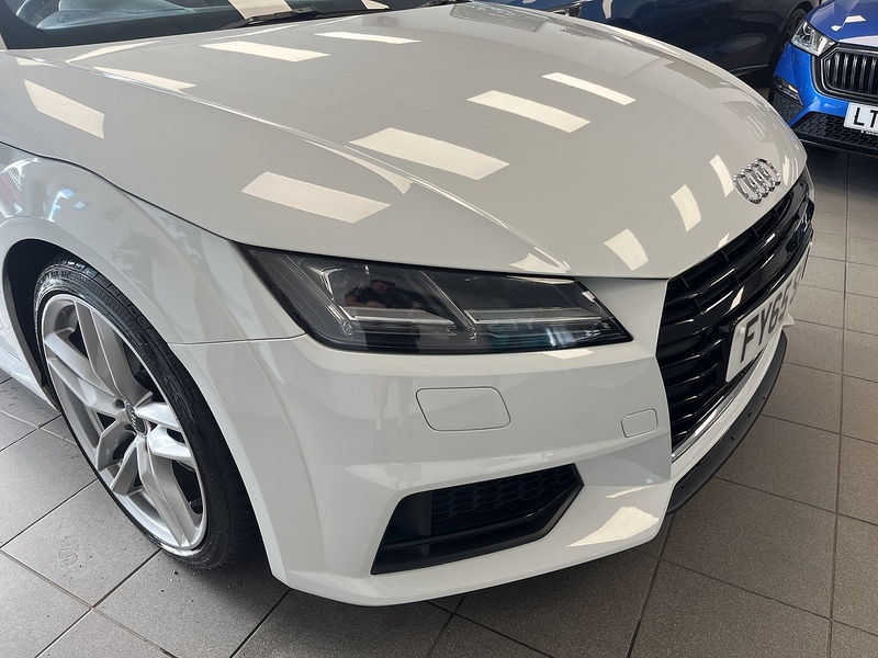 Audi 2.0 TDI ultra S line Roadster 2dr Diesel Manual Euro 6 (s/s) (184 ps)