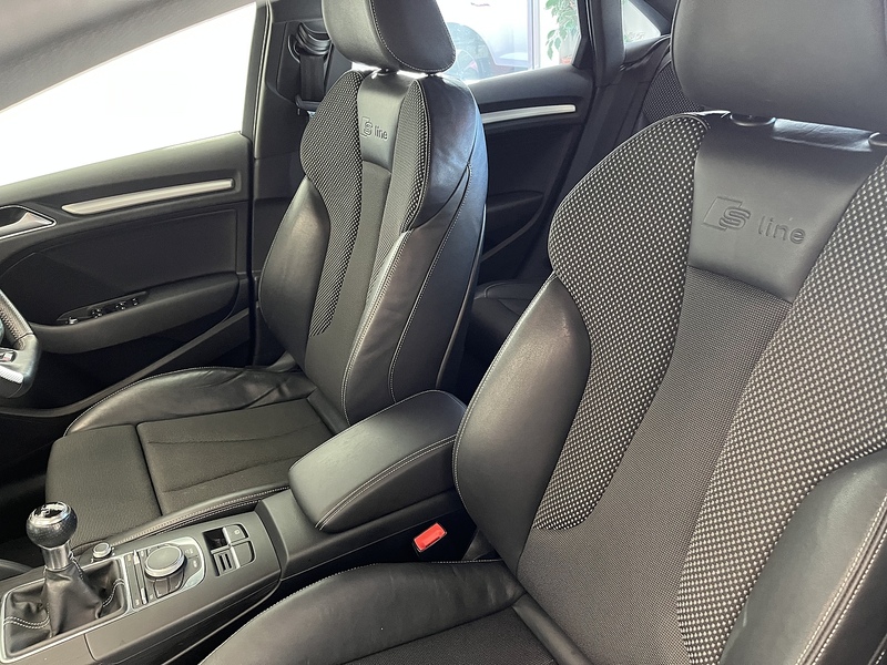 Audi 2.0 TDI S line Saloon 4dr Diesel Manual Euro 5 (s/s) (150 ps)