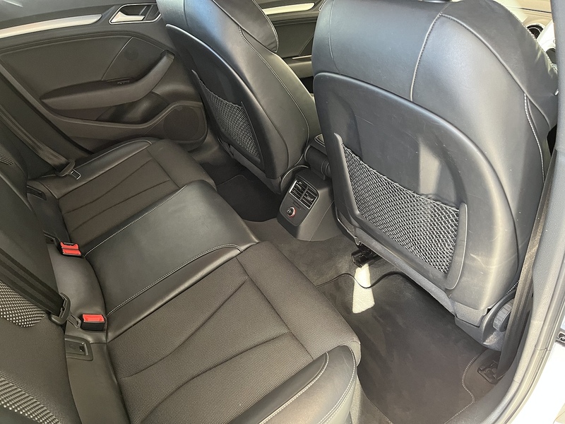 Audi 2.0 TDI S line Saloon 4dr Diesel Manual Euro 5 (s/s) (150 ps)