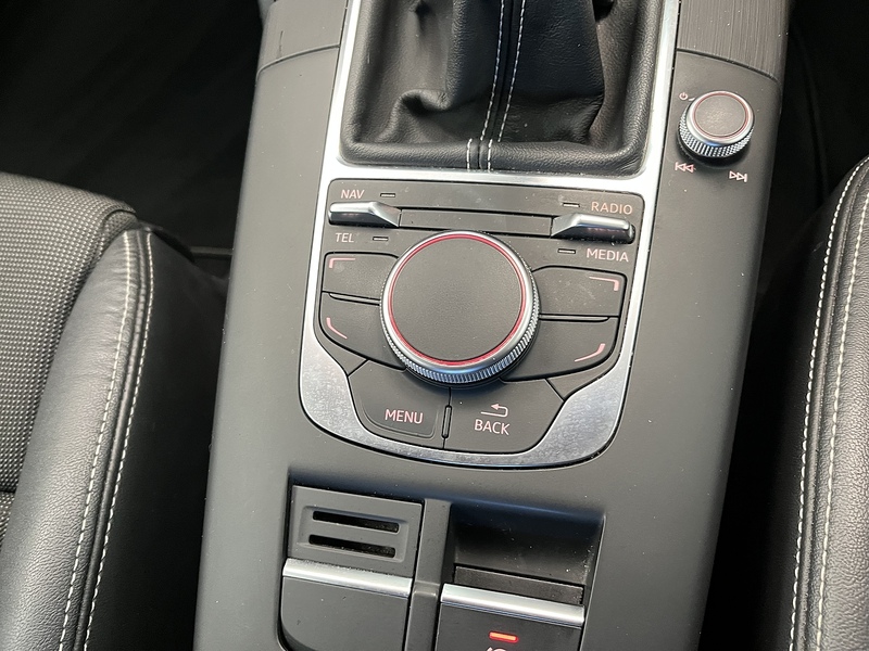 Audi 2.0 TDI S line Saloon 4dr Diesel Manual Euro 5 (s/s) (150 ps)