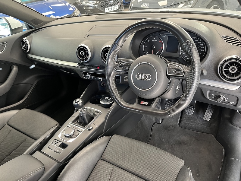 Audi 2.0 TDI S line Saloon 4dr Diesel Manual Euro 5 (s/s) (150 ps)