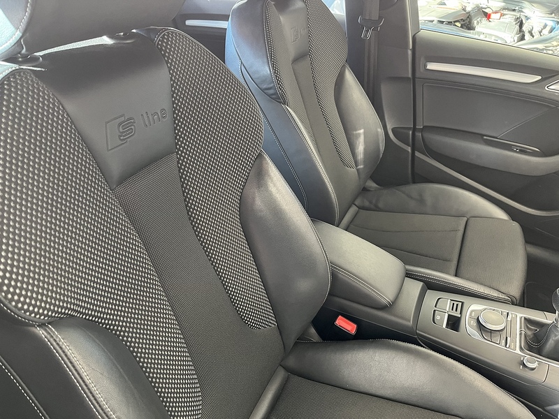 Audi 2.0 TDI S line Saloon 4dr Diesel Manual Euro 5 (s/s) (150 ps)