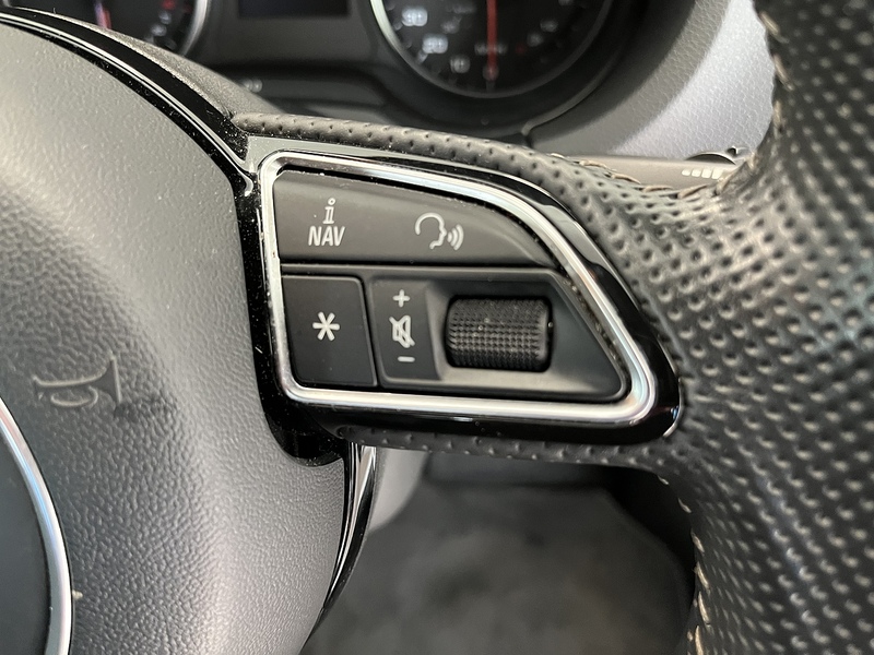 Audi 2.0 TDI S line Saloon 4dr Diesel Manual Euro 5 (s/s) (150 ps)