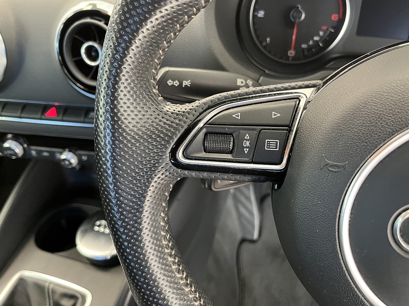 Audi 2.0 TDI S line Saloon 4dr Diesel Manual Euro 5 (s/s) (150 ps)