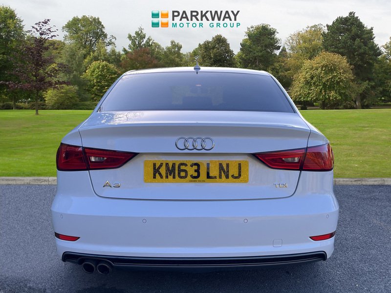 Audi 2.0 TDI S line Saloon 4dr Diesel Manual Euro 5 (s/s) (150 ps)