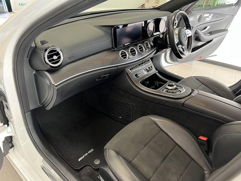 Mercedes-Benz 2.0 E220d AMG Line (Premium) Estate 5dr Diesel G-Tronic+ Euro 6 (s/s) (194 ps)