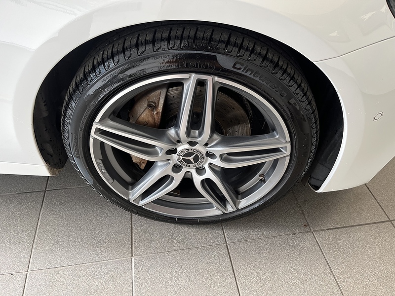 Mercedes-Benz 2.0 E220d AMG Line (Premium) Estate 5dr Diesel G-Tronic+ Euro 6 (s/s) (194 ps)