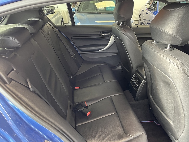 BMW 2.0 120d M Sport Hatchback 5dr Diesel Manual xDrive Euro 5 (s/s) (184 ps)