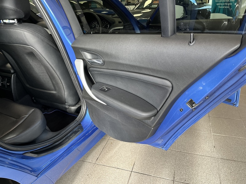 BMW 2.0 120d M Sport Hatchback 5dr Diesel Manual xDrive Euro 5 (s/s) (184 ps)