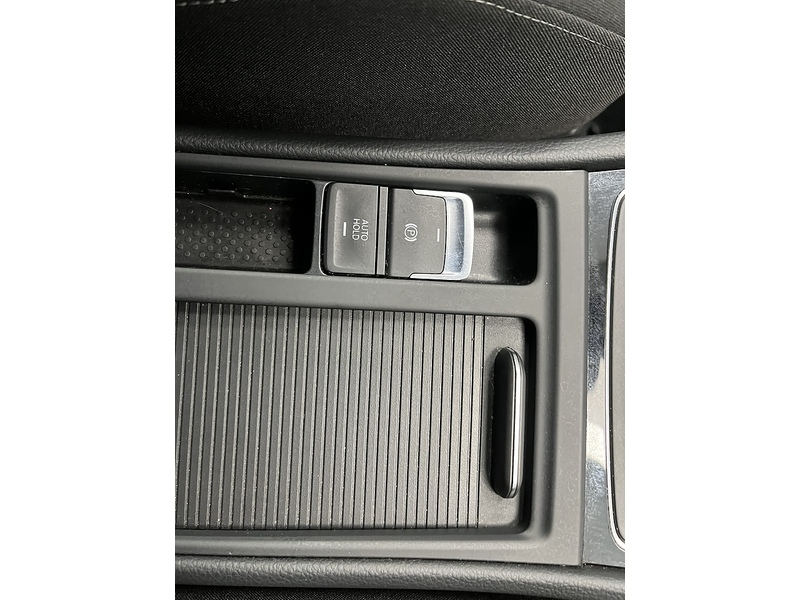 Volkswagen 2.0 TSI R Estate 5dr Petrol DSG 4Motion Euro 6 (s/s) (310 ps)