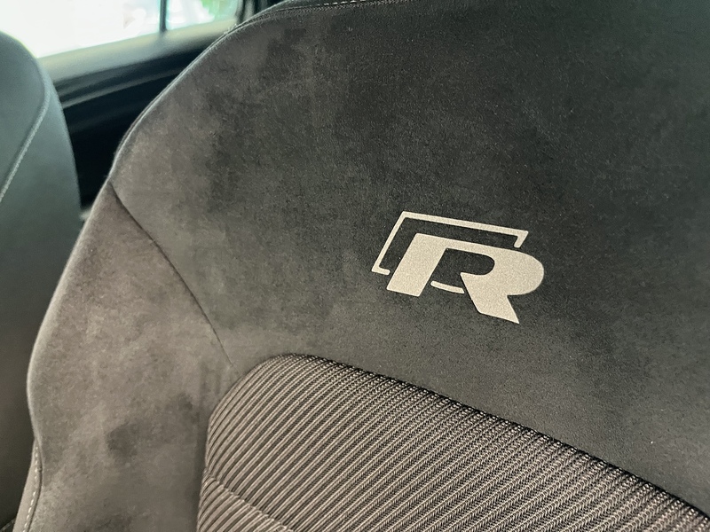 Volkswagen 2.0 TSI R Estate 5dr Petrol DSG 4Motion Euro 6 (s/s) (310 ps)