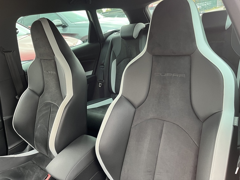 SEAT 2.0 TSI Cupra 290 Black Sport Tourer 5dr Petrol Manual Euro 6 (s/s) (290 ps)