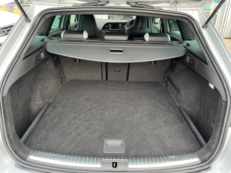 SEAT 2.0 TSI Cupra 290 Black Sport Tourer 5dr Petrol Manual Euro 6 (s/s) (290 ps)