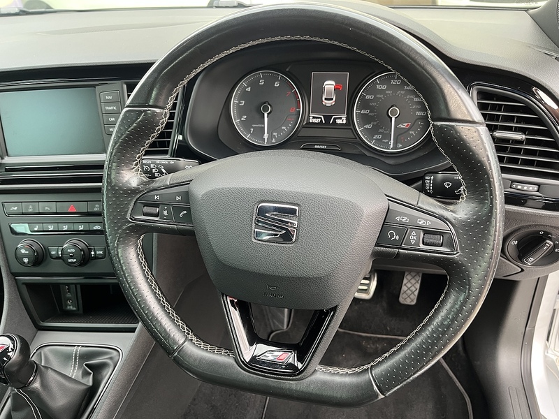 SEAT 2.0 TSI Cupra 290 Black Sport Tourer 5dr Petrol Manual Euro 6 (s/s) (290 ps)