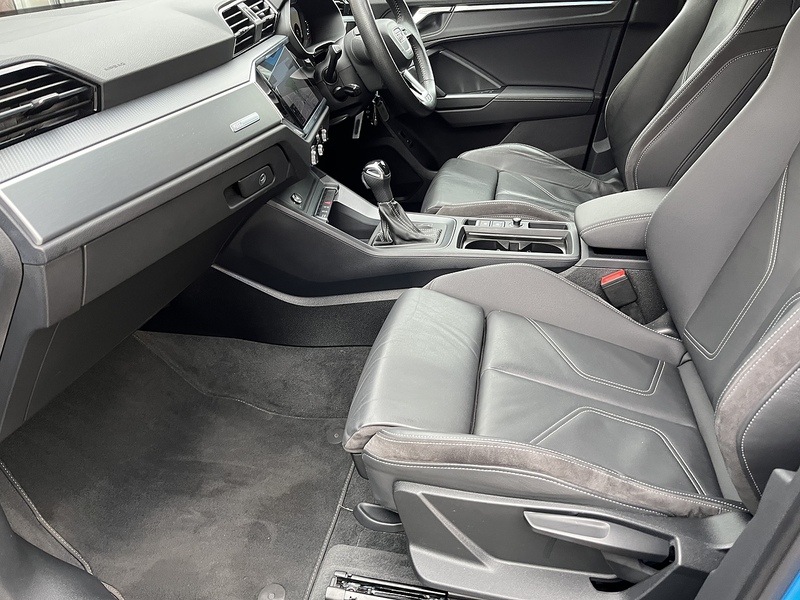 Audi 2.0 TDI 35 S line SUV 5dr Diesel S Tronic Euro 6 (s/s) (150 ps)