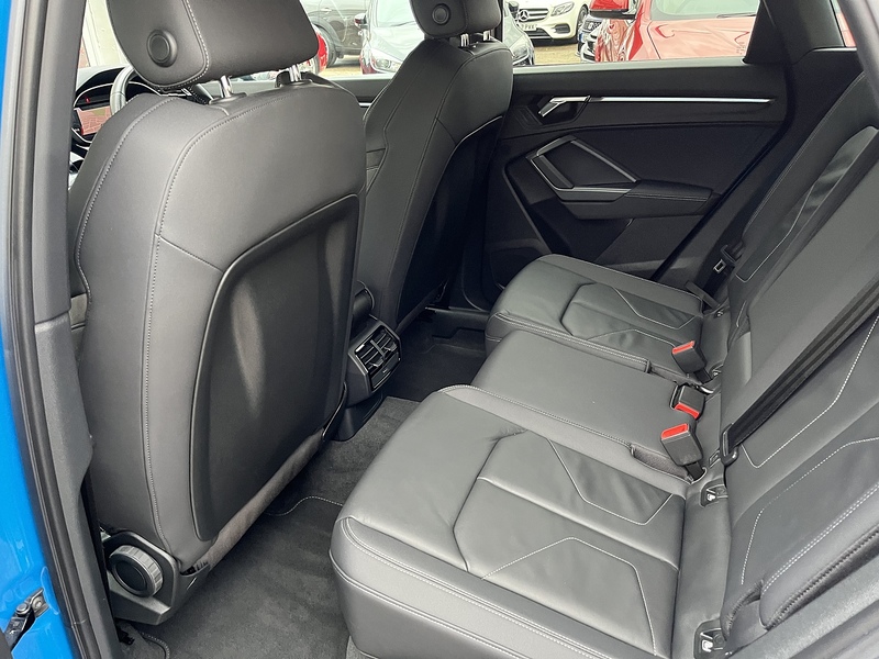 Audi 2.0 TDI 35 S line SUV 5dr Diesel S Tronic Euro 6 (s/s) (150 ps)