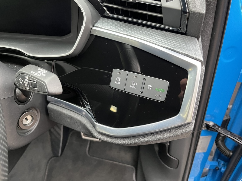 Audi 2.0 TDI 35 S line SUV 5dr Diesel S Tronic Euro 6 (s/s) (150 ps)