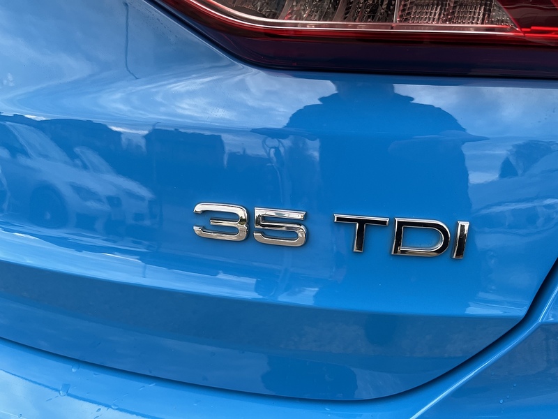 Audi 2.0 TDI 35 S line SUV 5dr Diesel S Tronic Euro 6 (s/s) (150 ps)