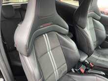 Ford Fiesta T EcoBoost ST-2 - U15169