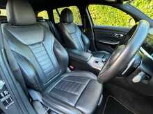 BMW 3 Series 320i M Sport - U15191