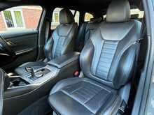 BMW 3 Series 320i M Sport - U15191