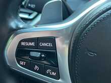 BMW 3 Series 320i M Sport - U15191