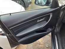 BMW 3 Series 320d Luxury - U15197