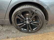 BMW 3 Series 320d Luxury - U15197