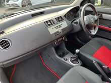 Suzuki Swift VVT Sport - U15200